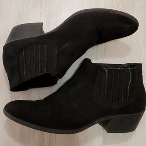 American Eagle Booties